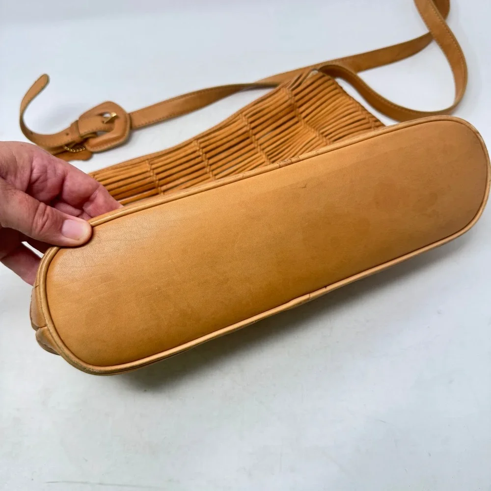 Vintage Valerie Stevens Crossbody Bag Tan Medium Woven Leather Vintage Boho